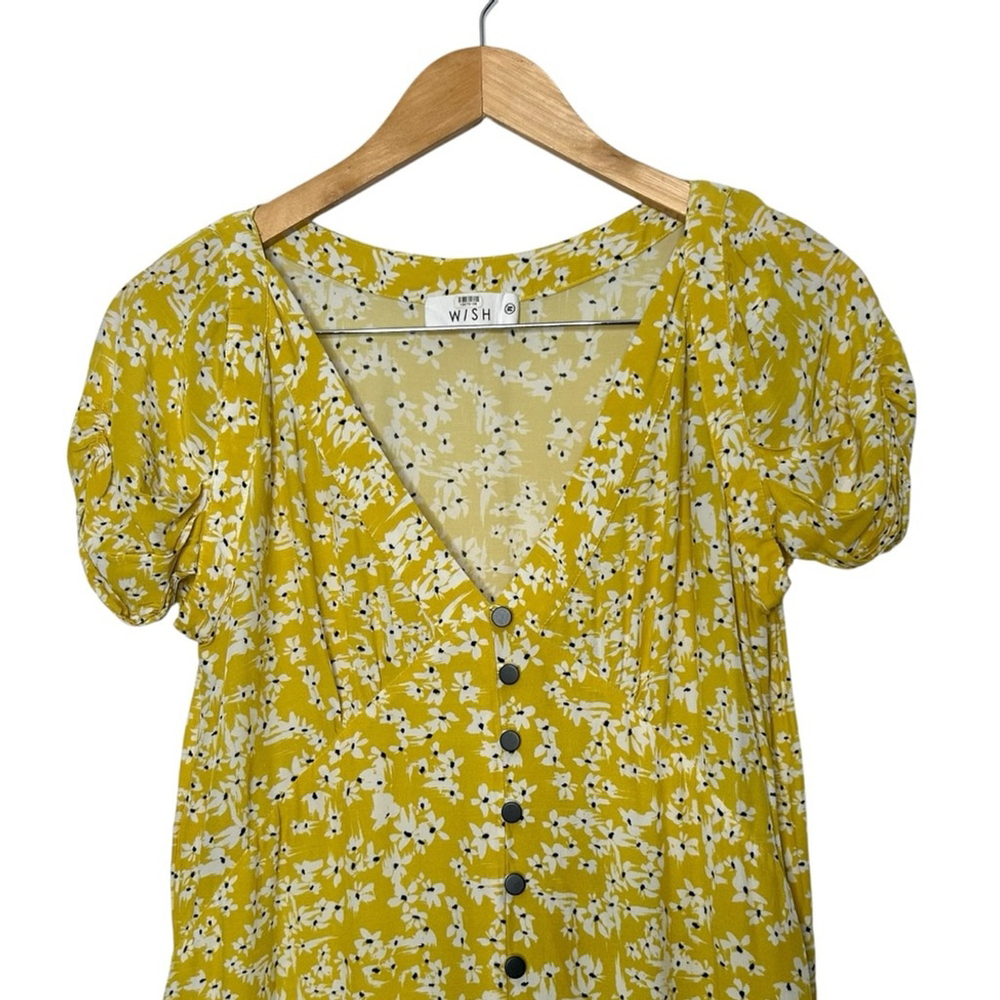 WISH Golden Bloom Floral Crepe V-Neck Short Sleeve Ruffle Hem Dress Size Medium - Picture 5 of 11